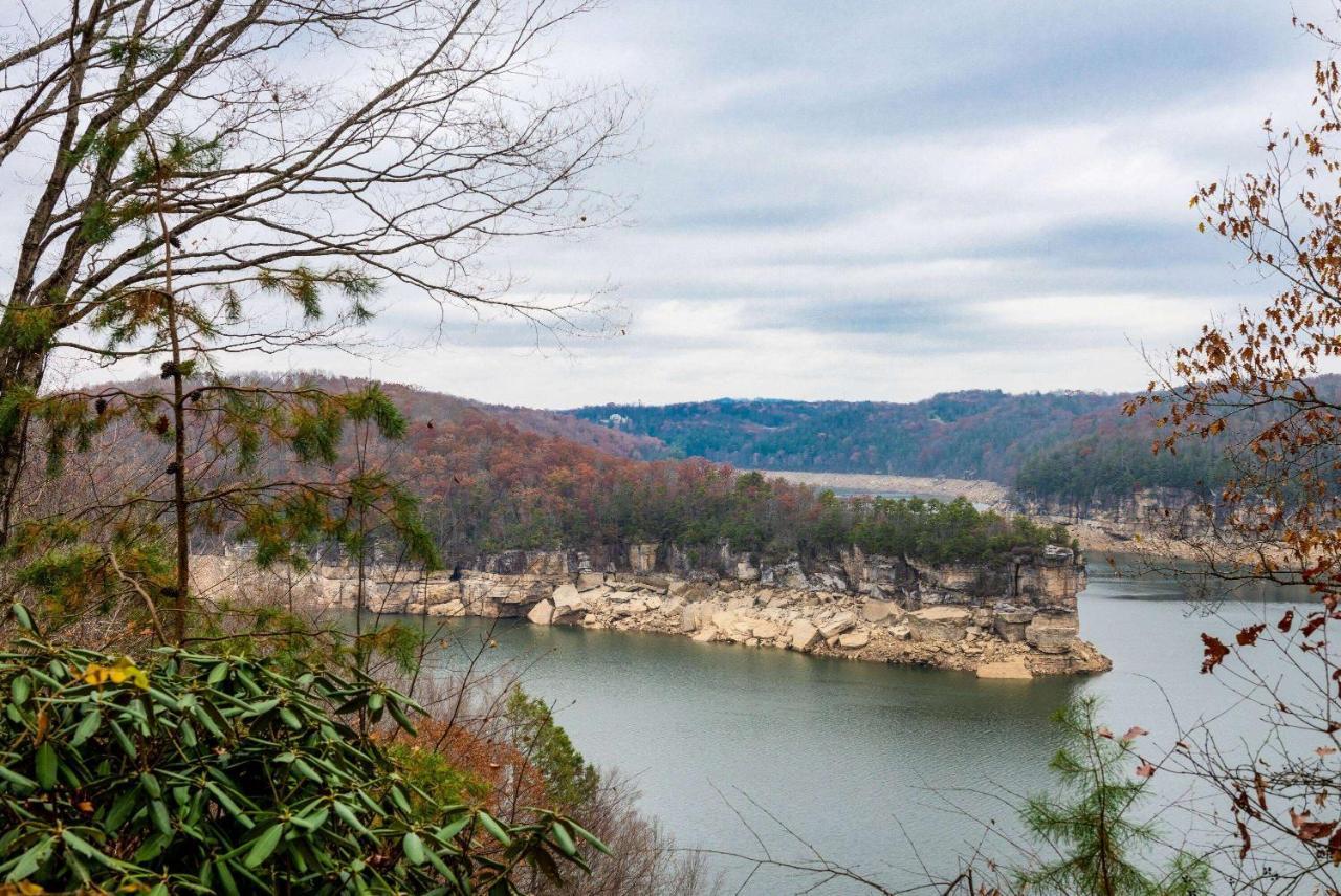 La Quinta Inn & Suites - New River Gorge National Park Summersville Bagian luar foto