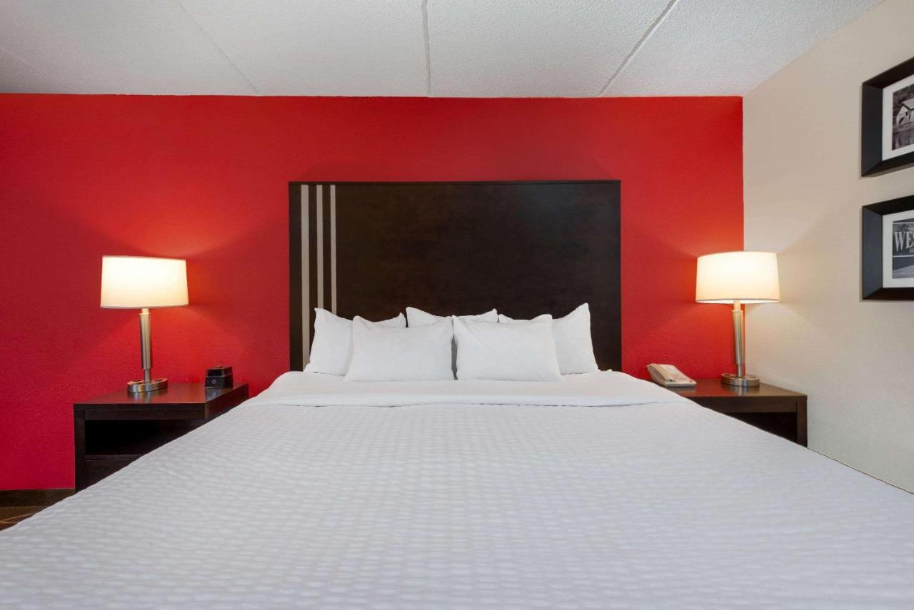 La Quinta Inn & Suites - New River Gorge National Park Summersville Bagian luar foto