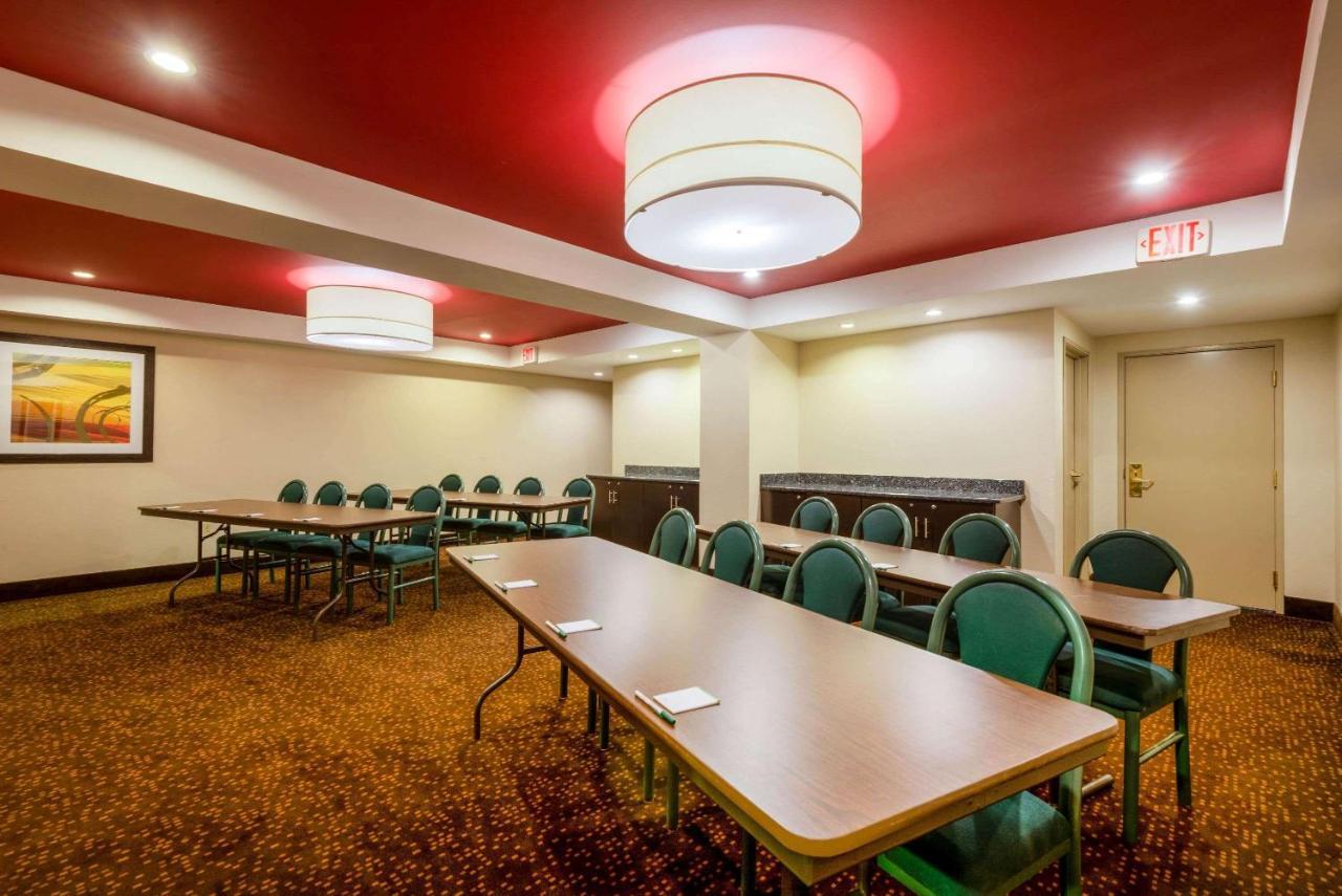 La Quinta Inn & Suites - New River Gorge National Park Summersville Bagian luar foto